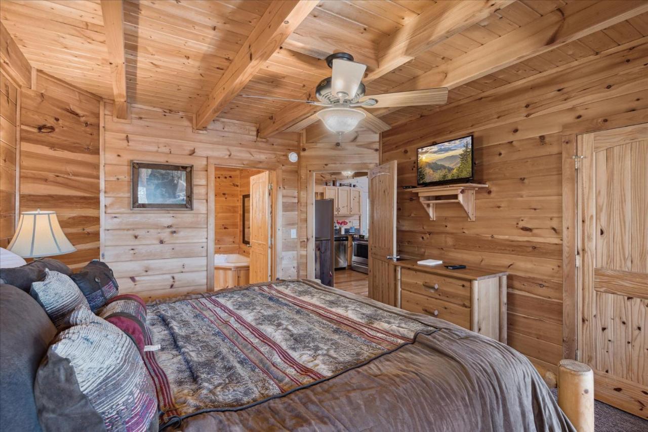 Peace Of Mind Cabin Sevierville Bagian luar foto